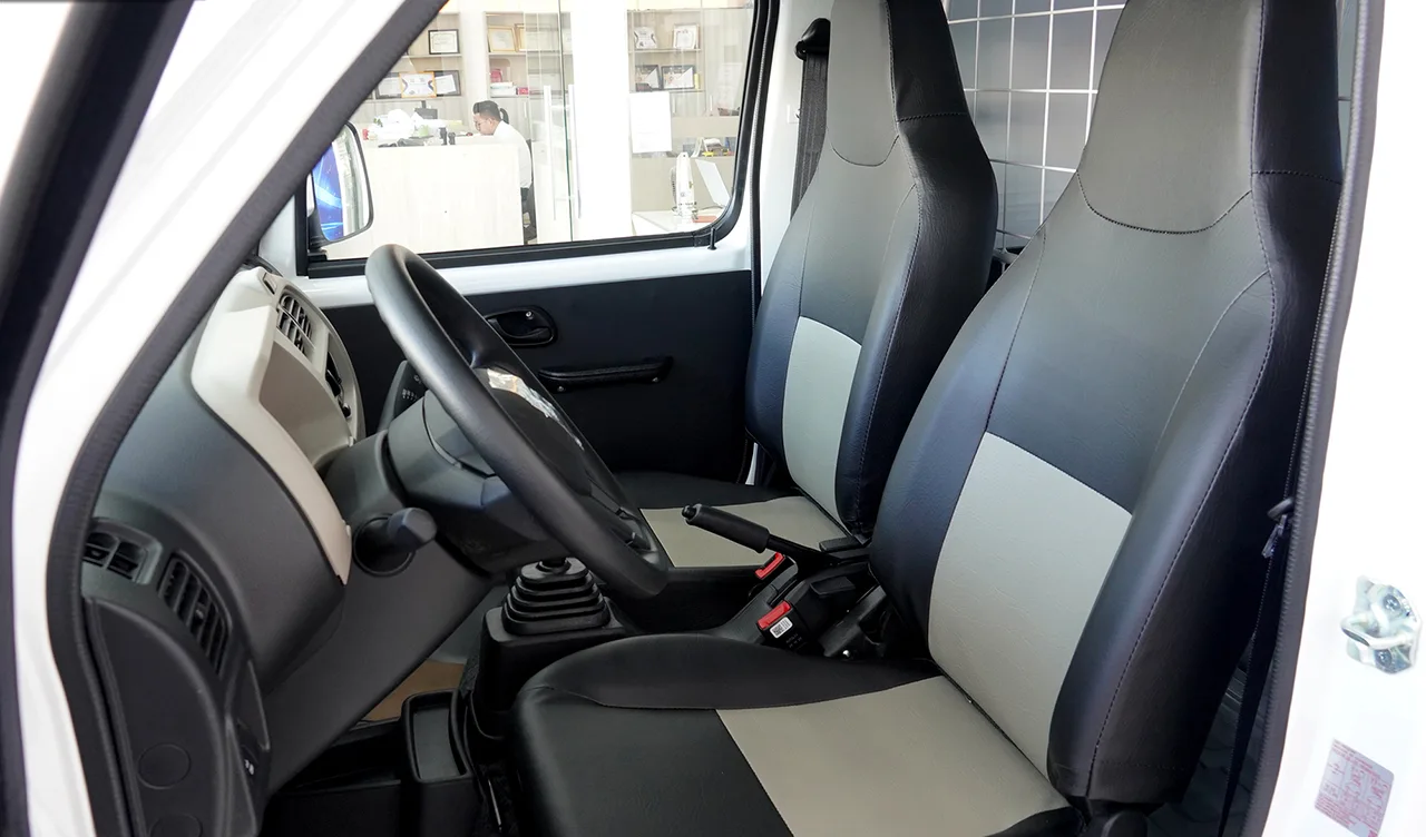 Xe tải van Suzuki EECO