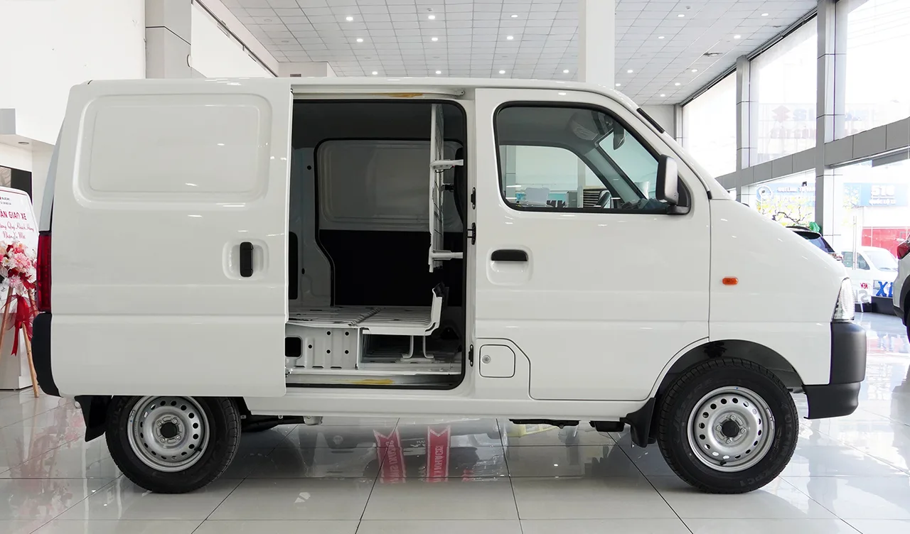 Xe tải van Suzuki EECO